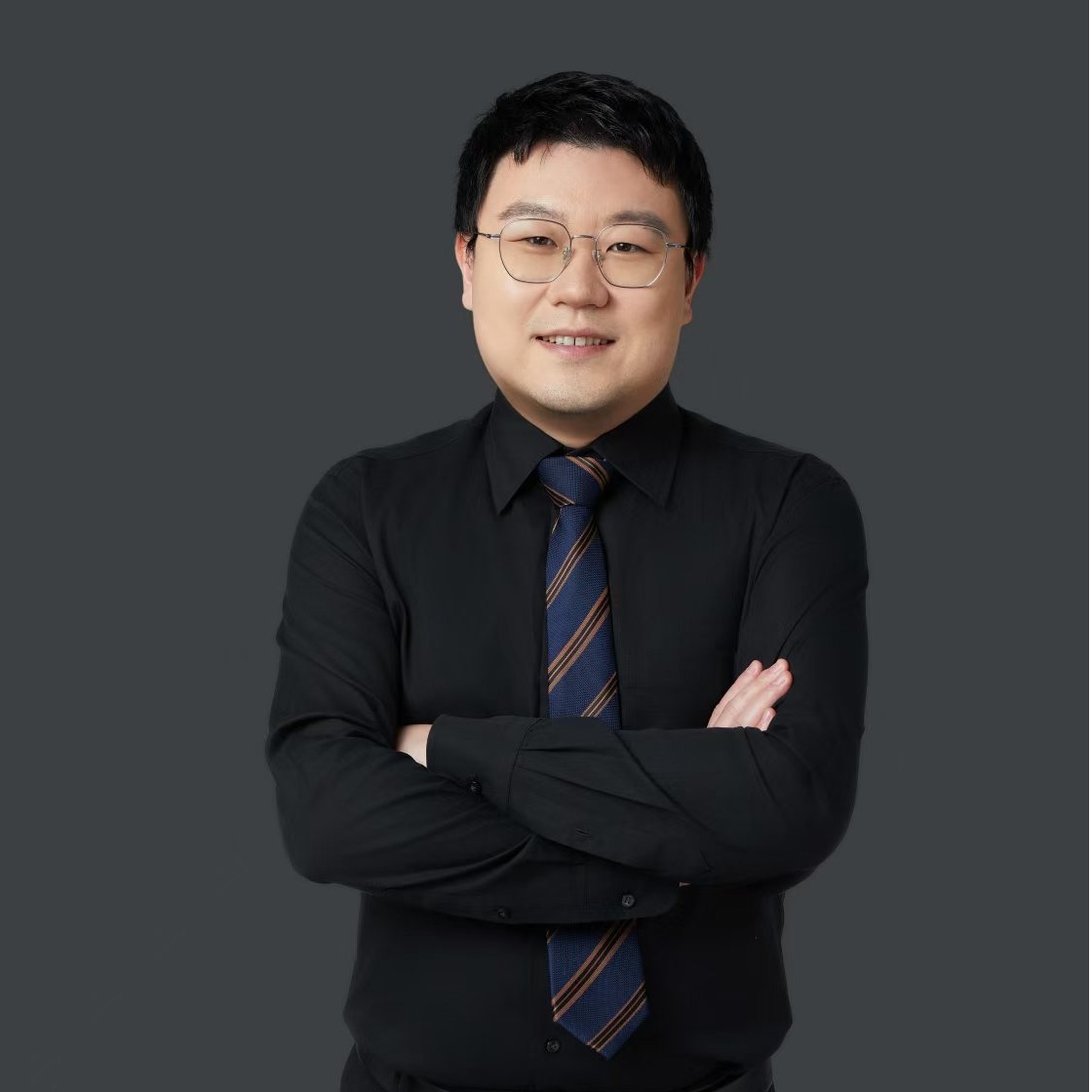 李嘉旭