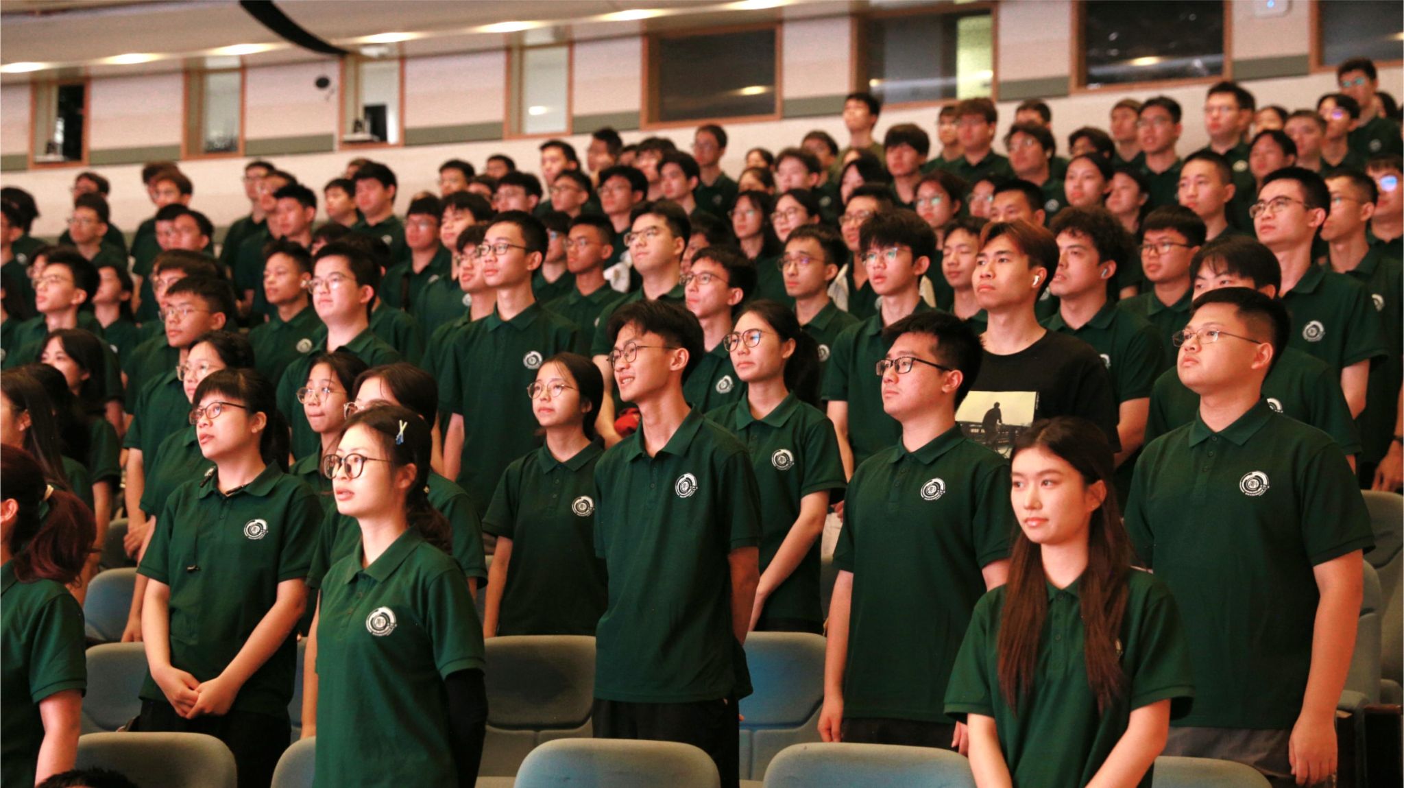 数学科学学院2025级新生开学典礼暨院长“思政第一课”隆重举行